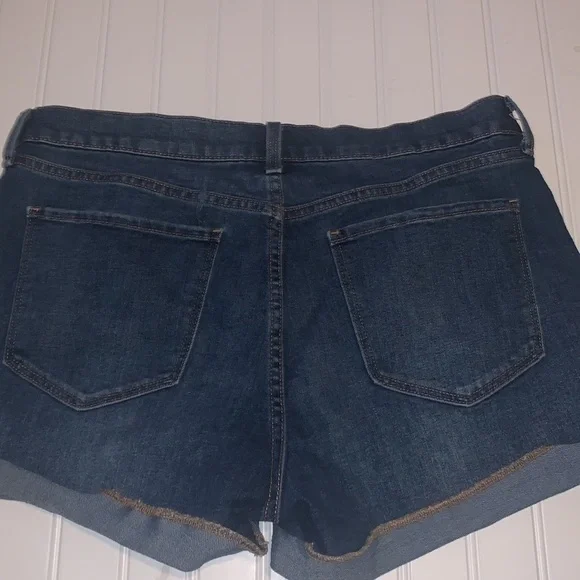 Old Navy cuffed jean shorts size 12 - Picture 6 of 6